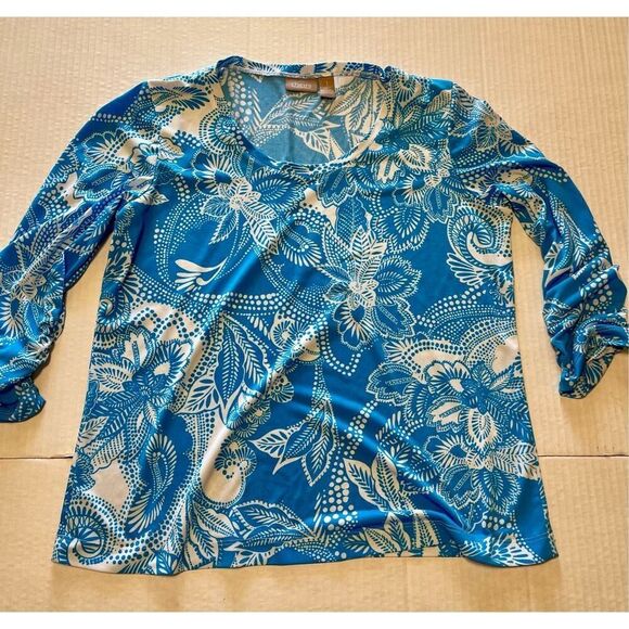 Chico's Tops - Chicos Easywear Tunic Top Blue White Floral size 1 or M 3/4 Sleeves Stretch A31